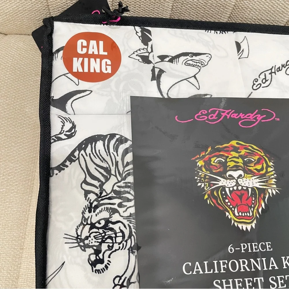 NEW Ed Hardy 6 Piece California King Sheet Set Tattoo Graphic Print White Black‎